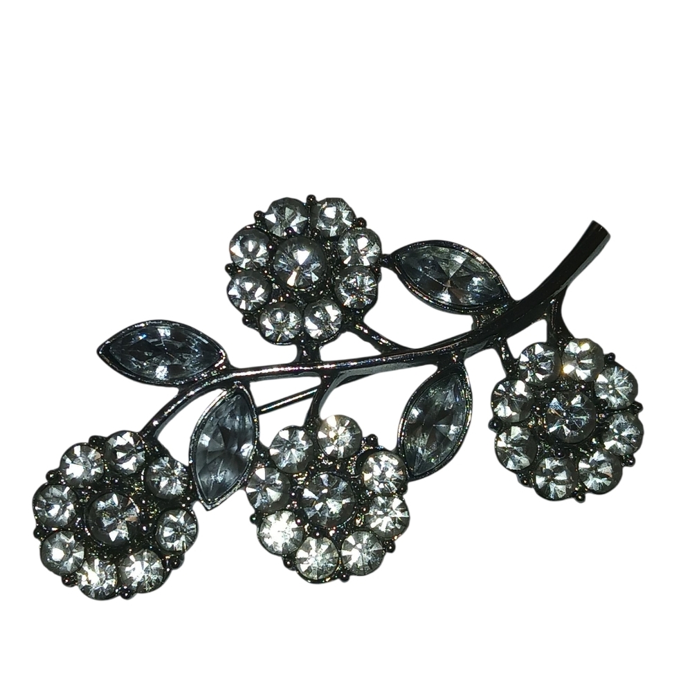 Elegant Silver Floral Brooch 2.25" Like New